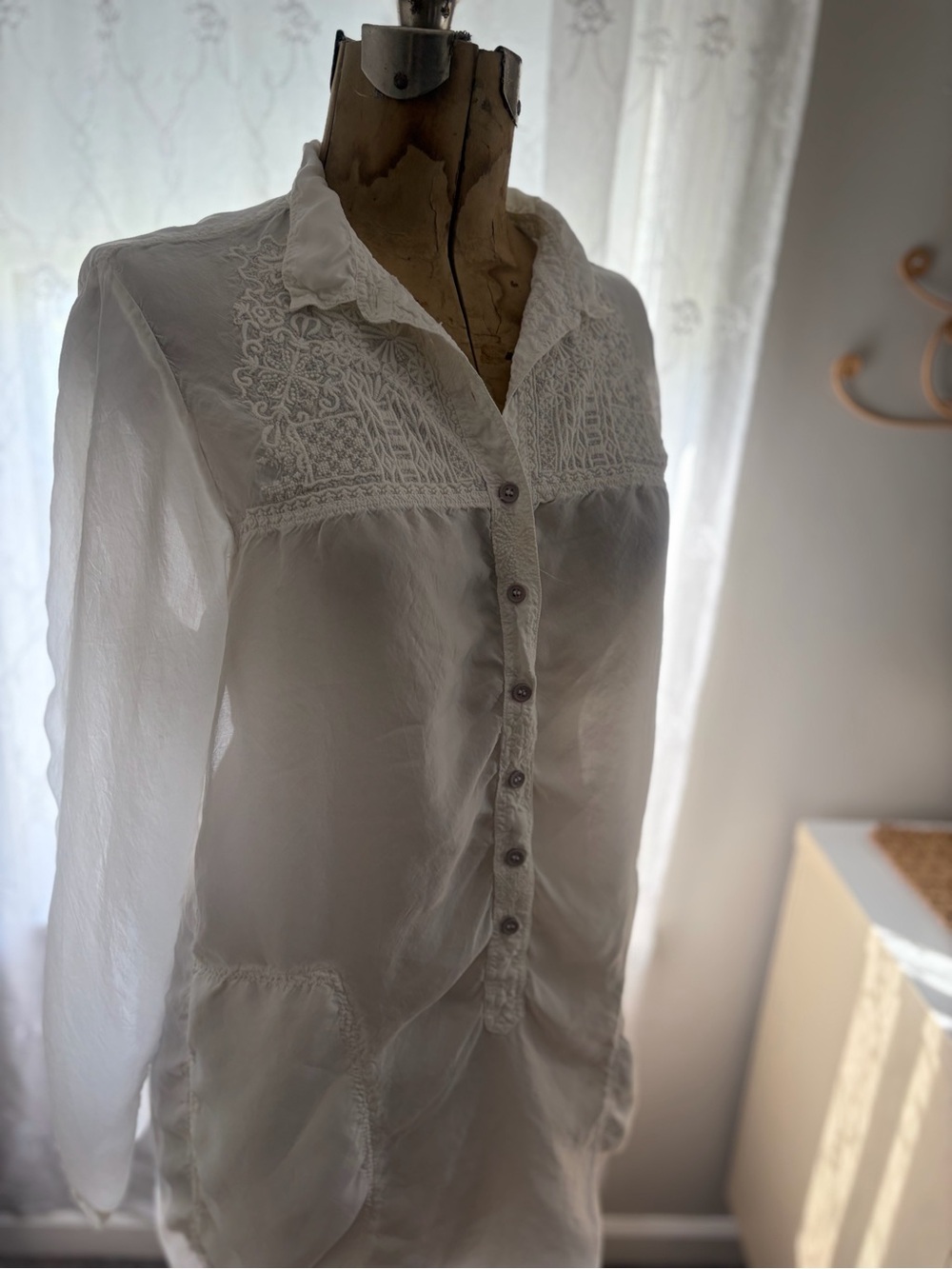Johnny Was White Textured Embroidered shirt Dress